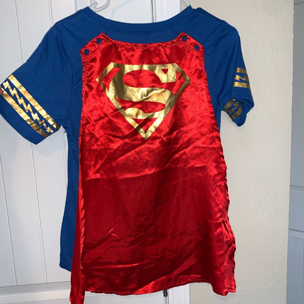 Superwoman t shirt costume with removable cape